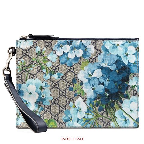 gucci blooms pouch celebrity